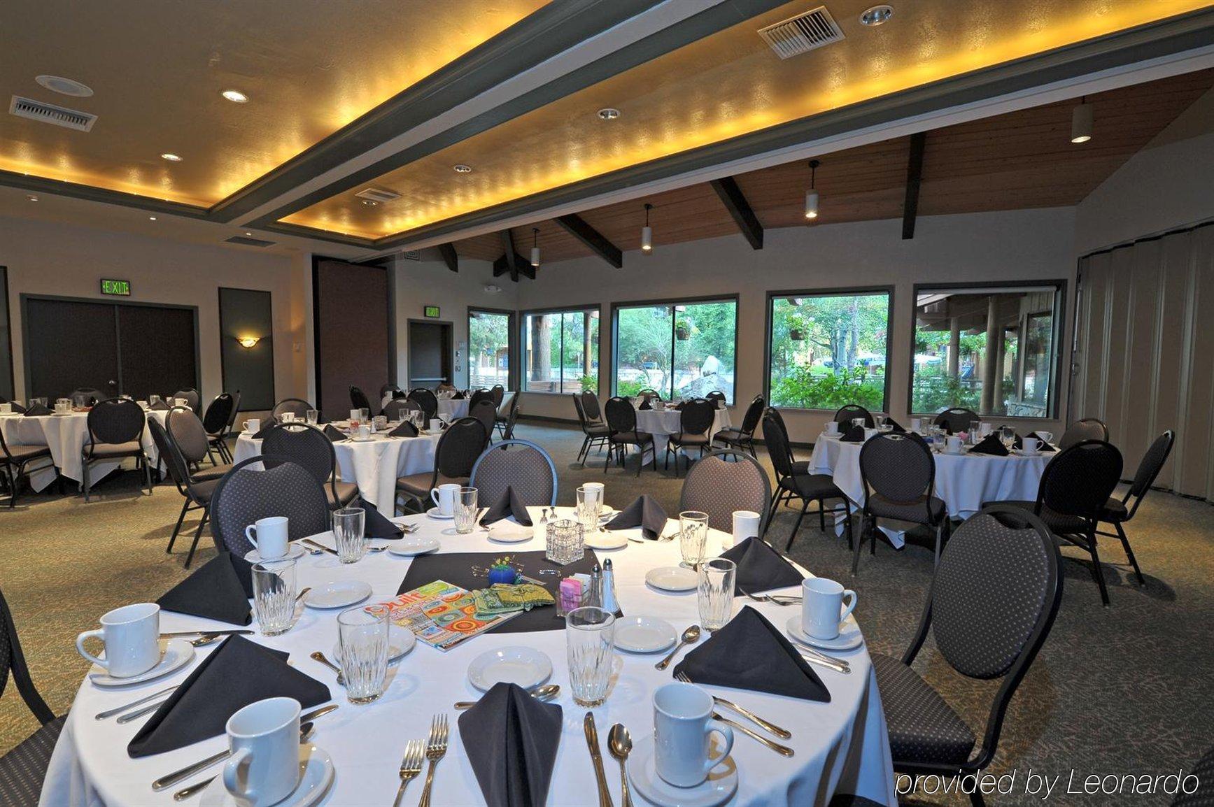 Shilo Inn Suites Hotel - Bend Restoran gambar